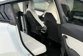 Tesla, Y performance