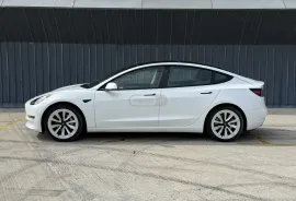 Tesla, Model 3