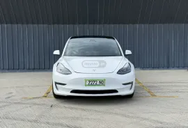 Tesla, Model 3