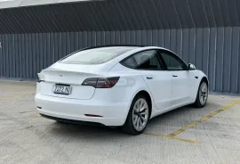 Tesla, Model 3