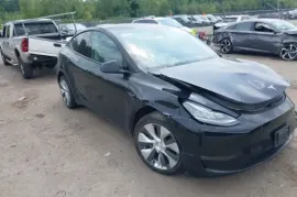 Tesla, Model Y