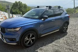Volvo, XC Series, XC40