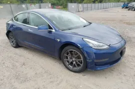 Tesla, Model 3