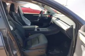 Tesla, Model Y