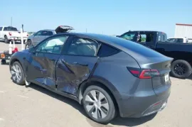 Tesla, Model Y