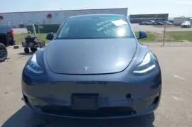 Tesla, Model Y
