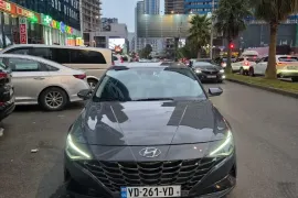 Hyundai, Elantra