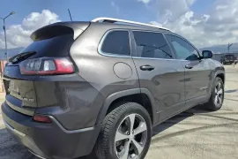 Jeep, Cherokee
