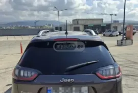 Jeep, Cherokee
