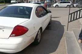 Ford, Taurus