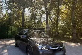 Subaru, Legacy