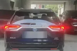 Toyota, RAV4