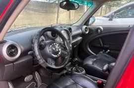 MINI, COUNTRYMAN