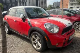 MINI, COUNTRYMAN