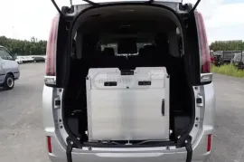 Toyota, Noah