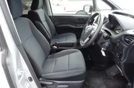 Toyota, Noah