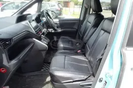Toyota, Esquire