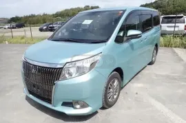Toyota, Esquire