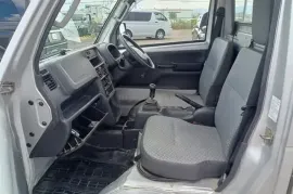 Suzuki, Carry