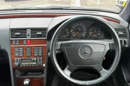 Mercedes-Benz, C Class, C 200
