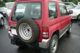 Mitsubishi, Pajero