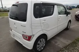 Suzuki , Wagon R+