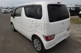 Suzuki , Wagon R+