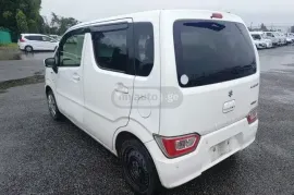 Suzuki , Wagon R+