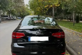 Volkswagen, Jetta
