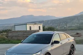 Hyundai, Elantra