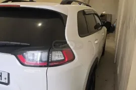 Jeep, Cherokee