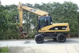 CATERPILLAR, M318