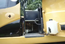 CATERPILLAR, M318