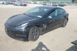 Tesla, Model 3