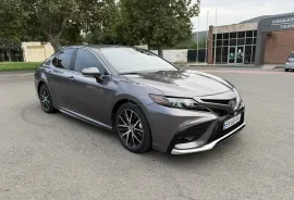 Toyota, Camry