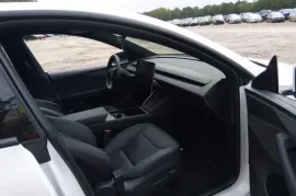 Tesla, Model Y