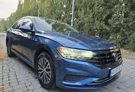 Volkswagen, Jetta