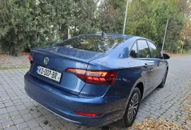 Volkswagen, Jetta