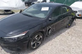 Hyundai, Elantra