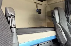 Mercedes-Benz , Actros