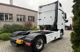 Mercedes-Benz , Actros