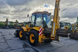 JCB, 4 CX