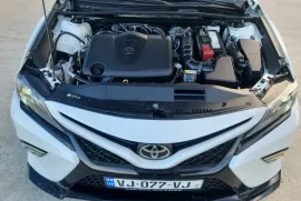 Toyota, Camry