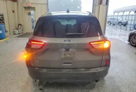 Ford, Escape