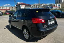 Nissan, Rogue