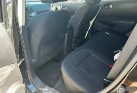Nissan, Rogue