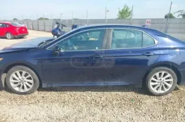 Toyota, Camry