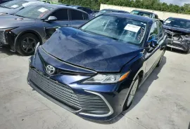 Toyota, Camry