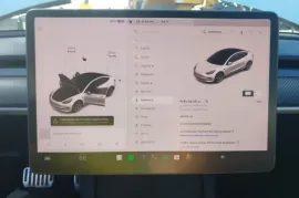 Tesla, Model 3