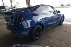 Tesla, Model Y